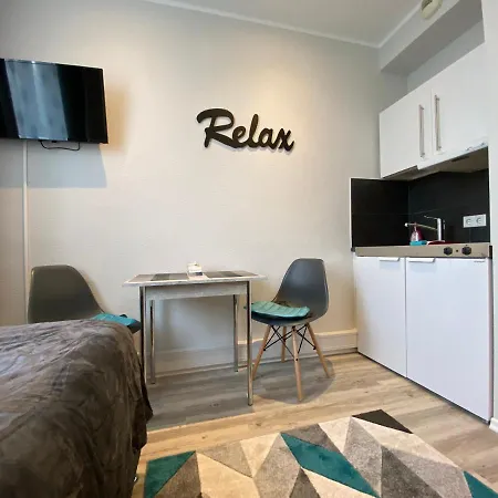 Aparthotel Business *