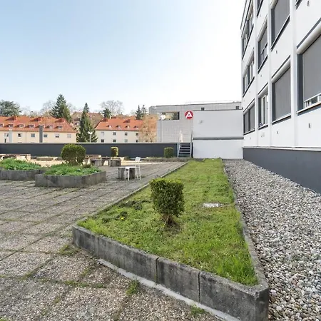 Business Aparthotel *